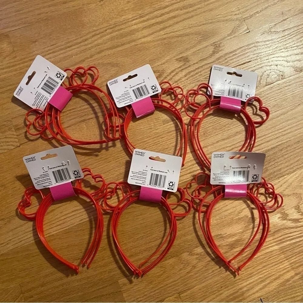 21 Heart Shaped Head Bands Valentine’s Day Giveaway Classroom NEW Red Kids
